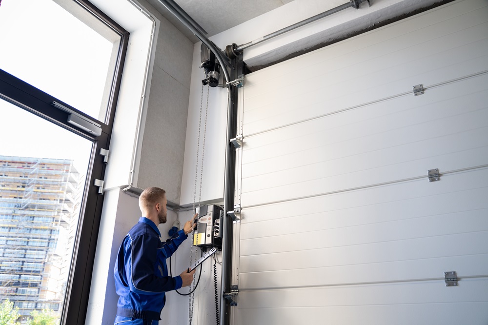 Garage door repair requires great skill and knowledge